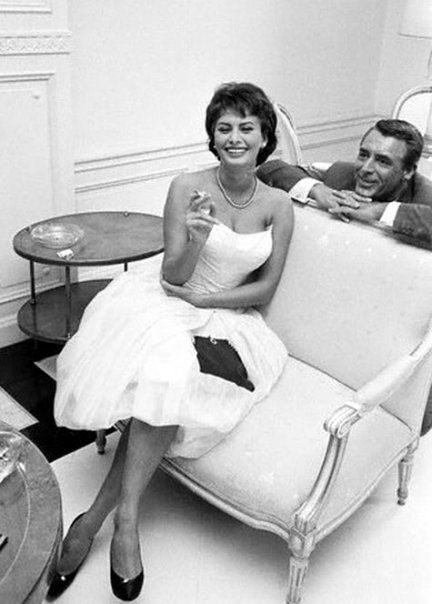 Storie di mamme celebrities Sophia Loren con cary grant