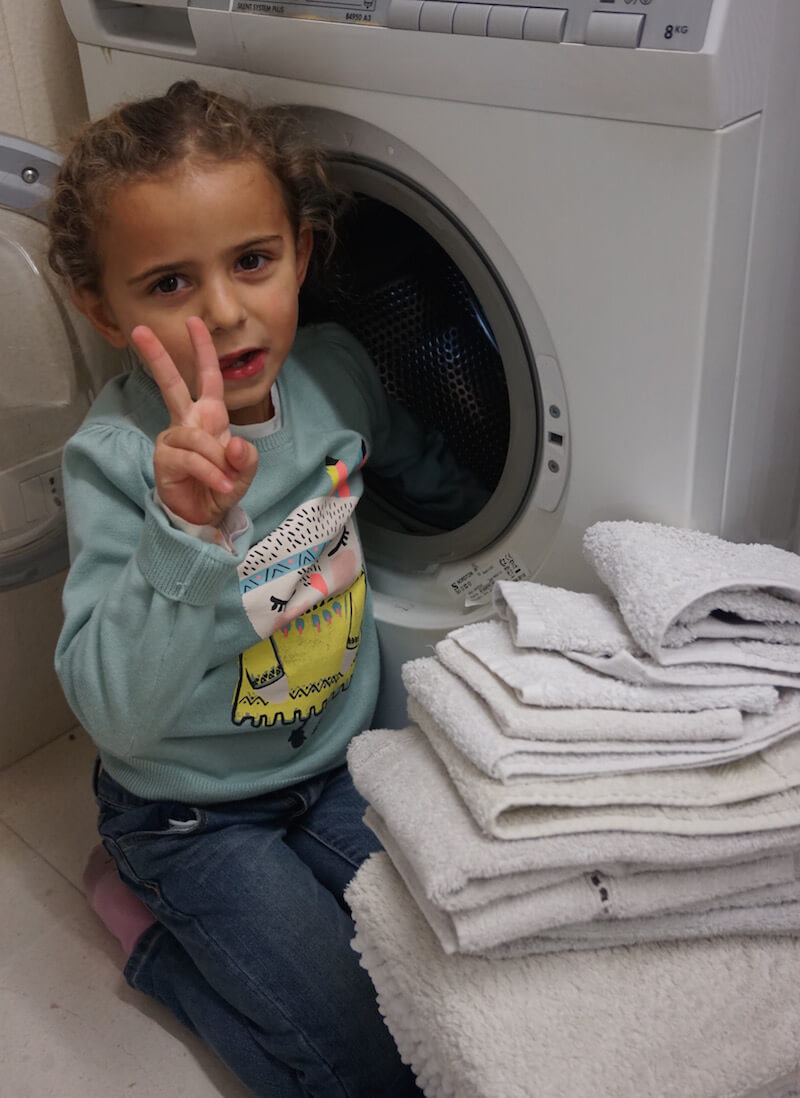 Come insegnare a un marito a fare la lavatrice bambini