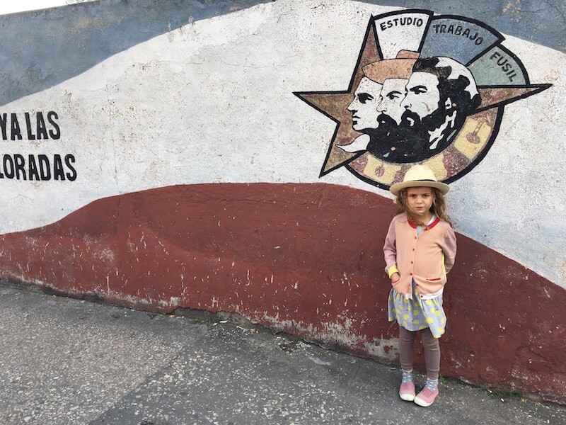 Viaggio a Cuba con i bambini revolucion 1