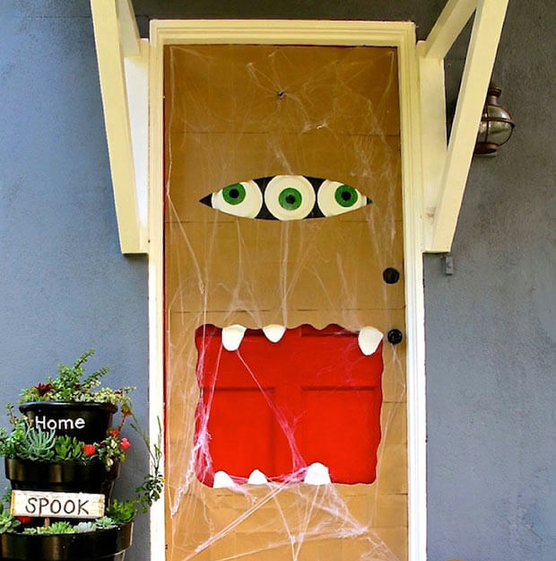 decorazioni-halloween-oubly-diy-halloween-decorations-monster-door