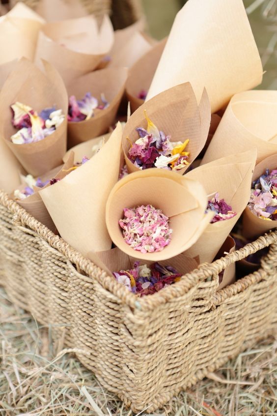 10 idee inusuali per un matrimonio alternativo coni di fiori the-little-wedding-corner.de