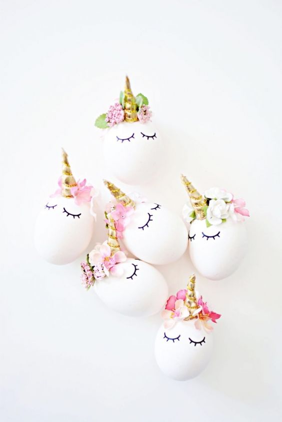 15 idee geniali per decorare le uova di Pasqua coolmompicks.com